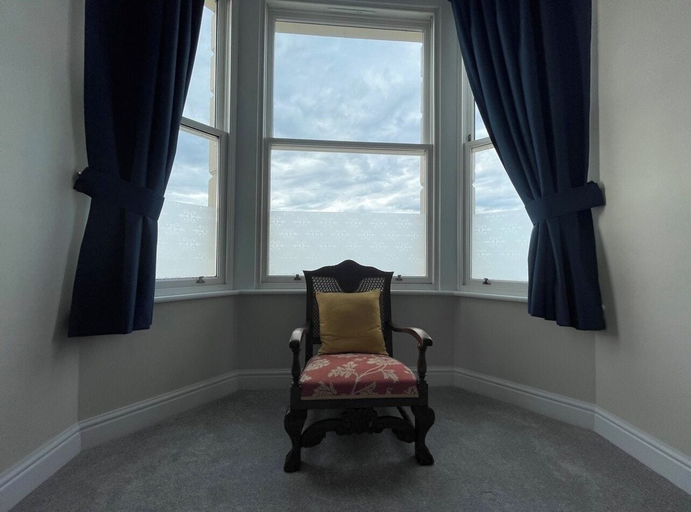 Others 5, Margate uninterrupted sea views, Kent