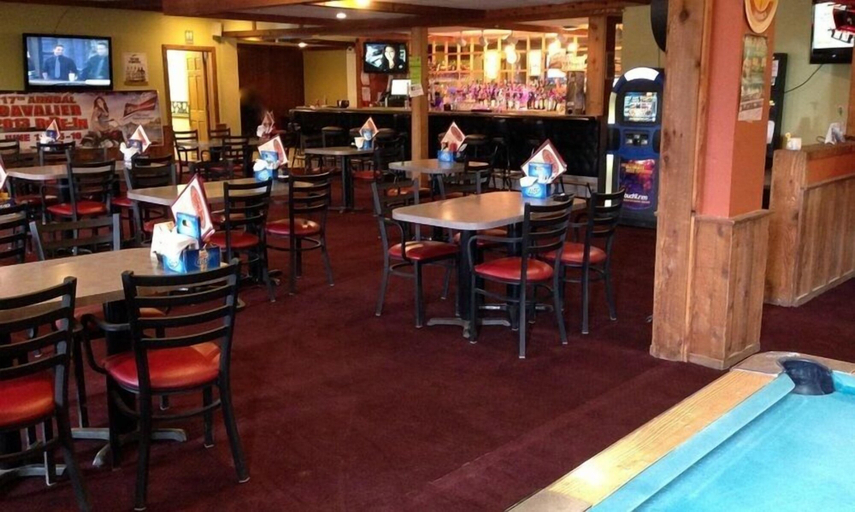 Food & Drinks 5, Cedar Inn, Pembina