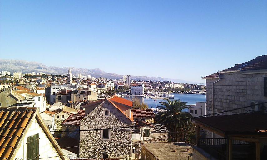 Others 2, Little Palmina, Split