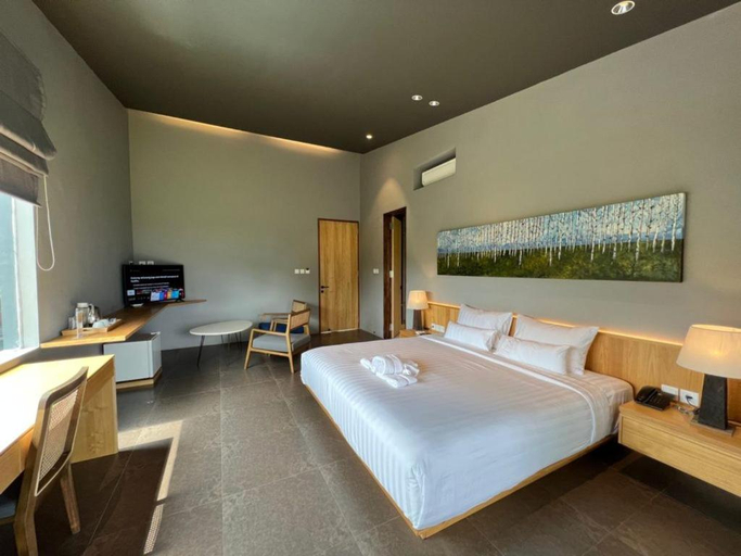 Bedroom 8