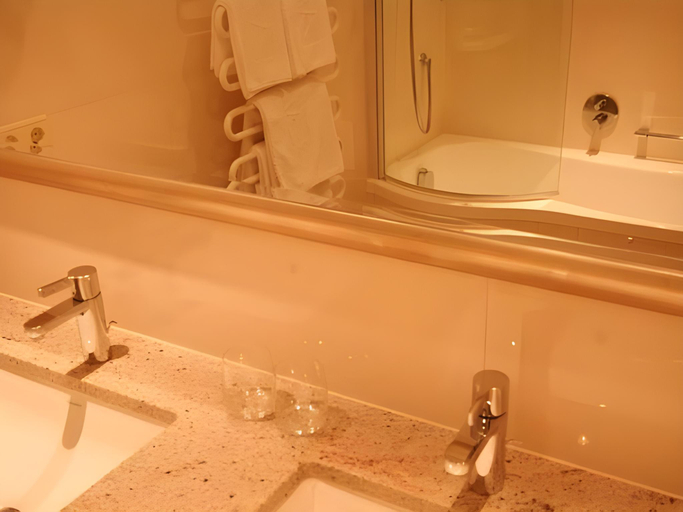 Bathroom 5, Hotel Arabell, Bludenz