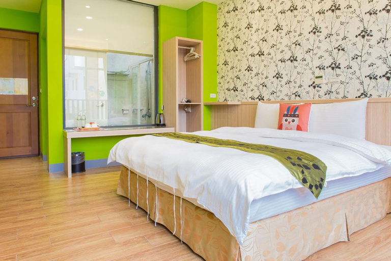 Bedroom 13