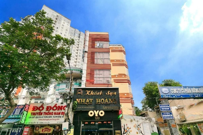 Nhat Hoang Hotel Q4 - by Bay Luxury, District 4