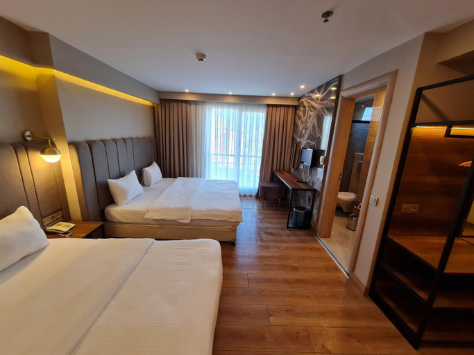 Bedroom 12