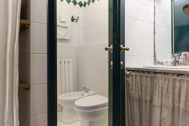 Others 3, B&B AlbertaD, Bologna