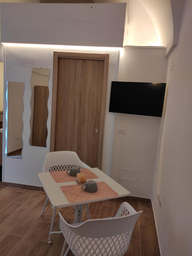 Others 3, Le Camere Dei Mascia, Brindisi
