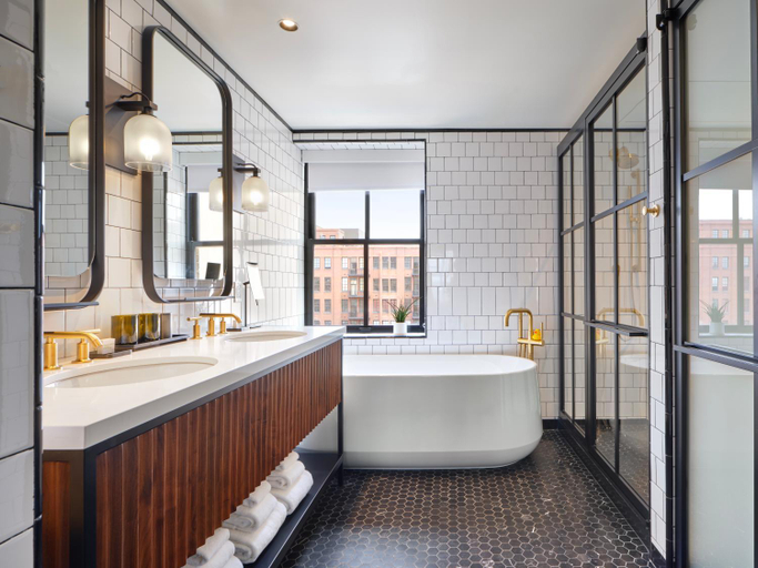 Bathroom 26