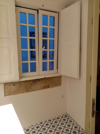 Others 5, Casa da Judiaria Velha, Viseu