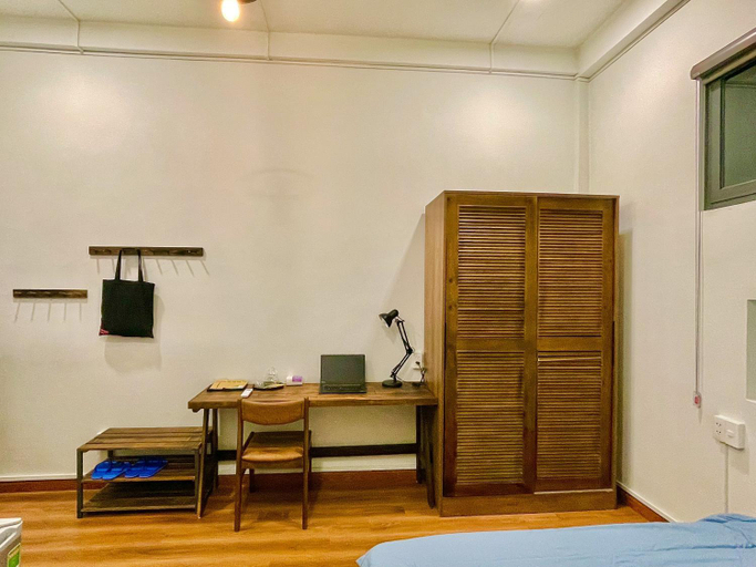 Bedroom 9