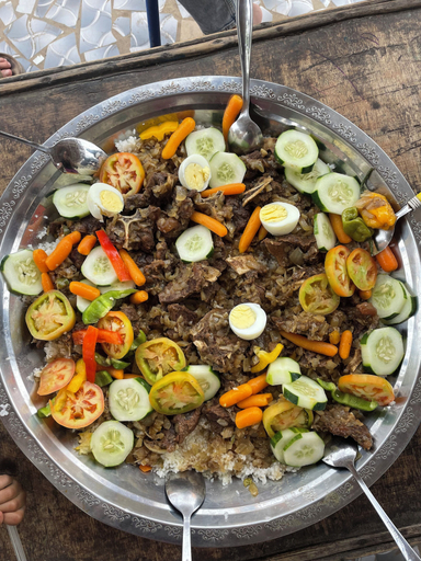 Food & Drinks 5, Fadidi House, Dakar