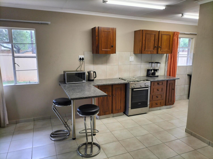 Others 5, GELET GUESTHOUSE, City of Johannesburg