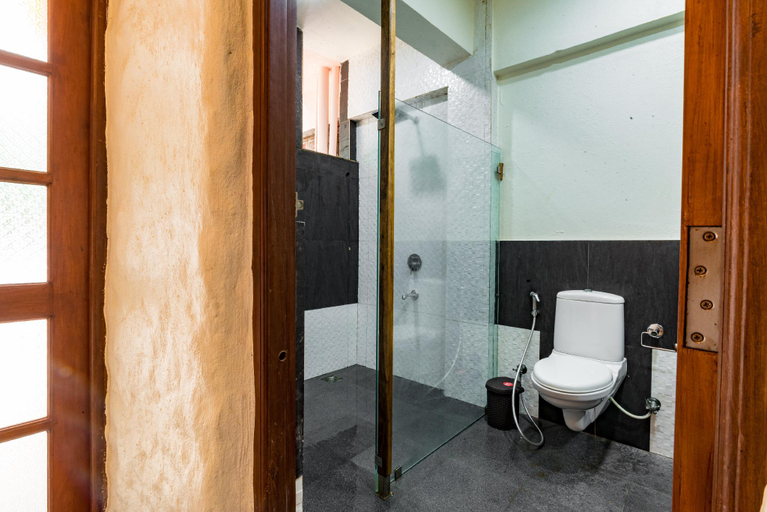 Bathroom 5, Avontade Suites - Entire Pool Villas, North Goa