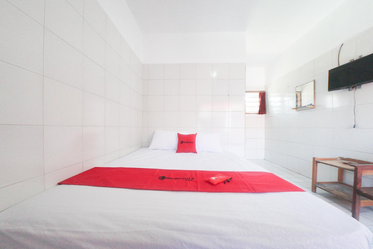 Bedroom 12