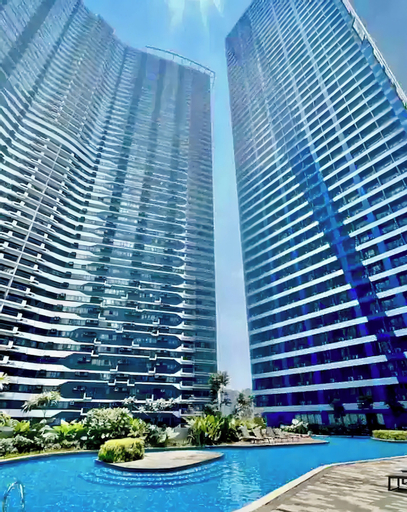 Exterior & Views 2, Luxurious White & Gold Haven in Makati, Makati City