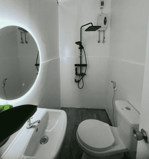 Bathroom 4, Manawari Beach Resort, Samal City