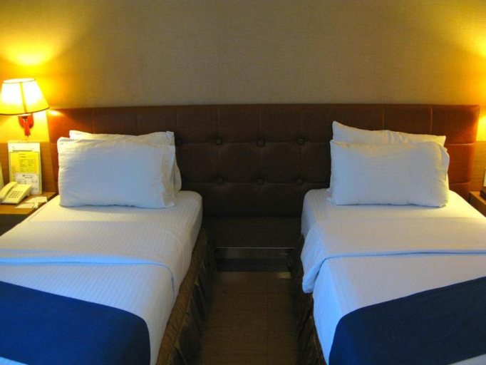 Bedroom 12