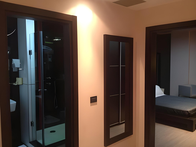 Bedroom 2, MonarC Hotel, Tirana
