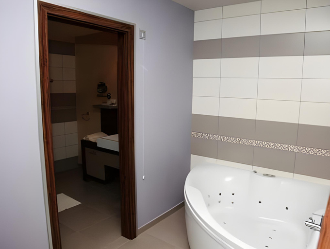 Bathroom 4, Terme Paradiso - Hotel Paradiso, Brežice