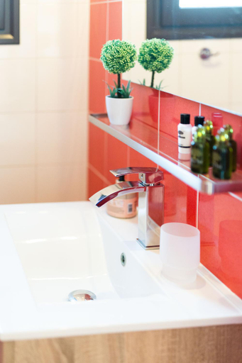 Bathroom 2, 3Aktes Suites & Studios, Epirus