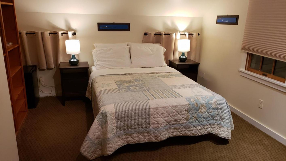 Bedroom 8