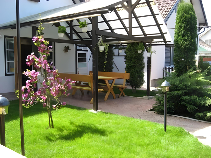 Others 4, Pension Tip-Top, Targu Mures