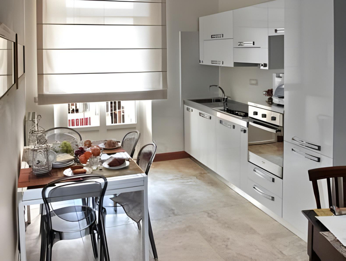 Others 5, B&B Milu', Crotone