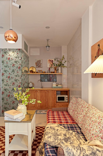 Dining Room 10