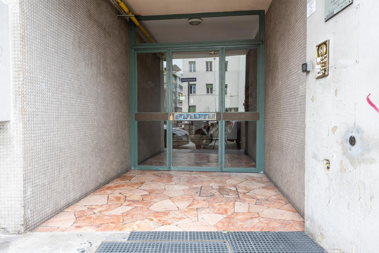 Rosselli by Mmega, Florence