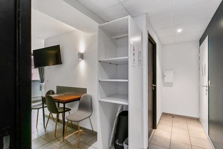 Bedroom 2, Coeur Urbain Apartments - Place de la Comedie, Hérault
