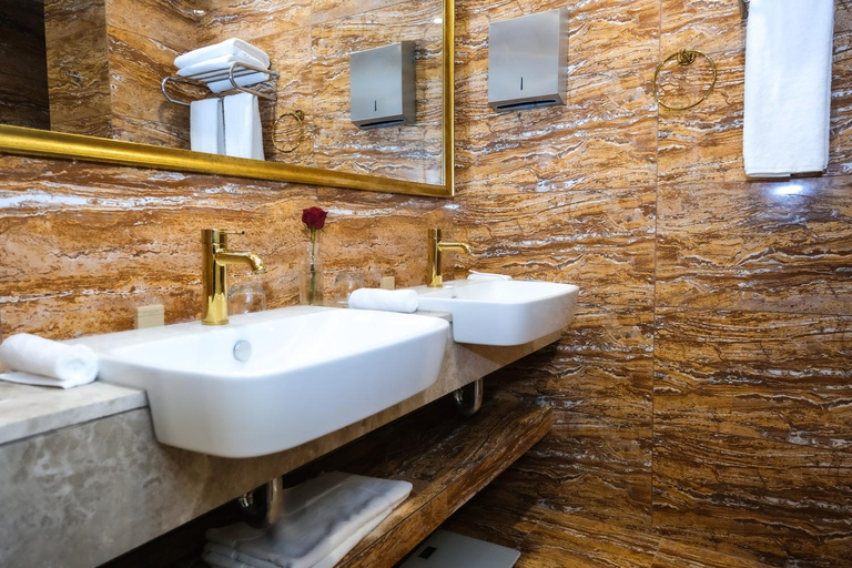 Bathroom 4, Zenat AL- Hayat Basra Hotel, Basrah