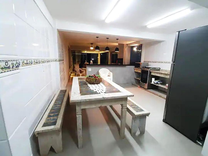 Others 3, Casa com piscina e churrasqueira em Buzios RJ, Armação dos Búzios