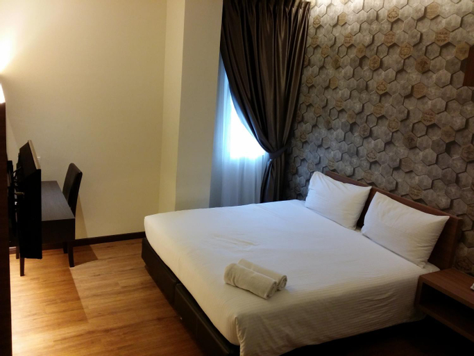 Bedroom 15