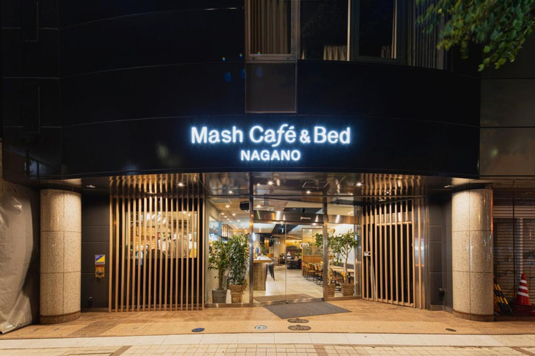 Mash Cafe & Bed NAGANO, Nagano