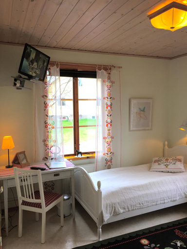 Bedroom 2, Prinsgarden B&B rum stugor, Mora