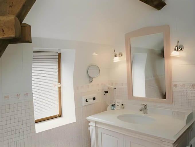 Bathroom 2, Hotel LEA - Maison Caerdinael, Luxembourg