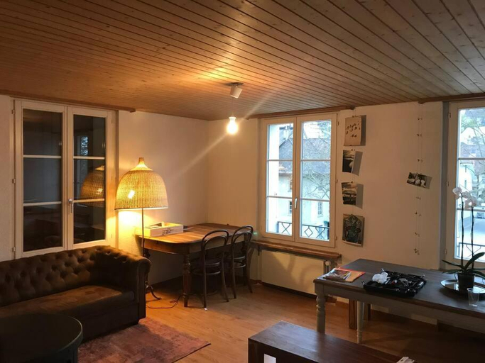 Others 3, Simple flat 72 m2 in the centre of Burgdorf with private parking, Burgdorf