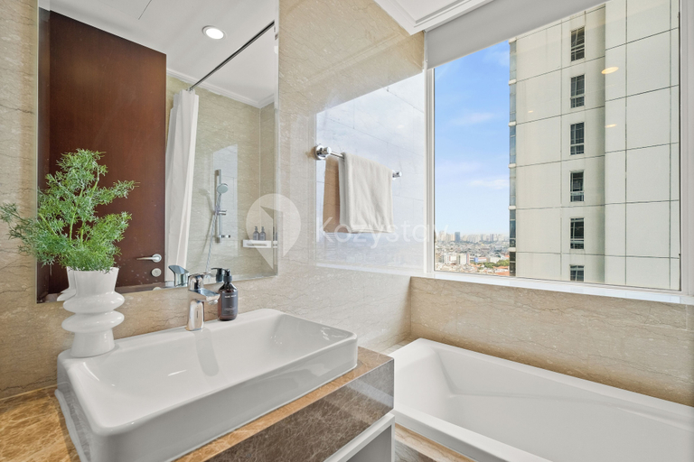 Bathroom 3, Canna by Kozystay - Menteng, Central Jakarta