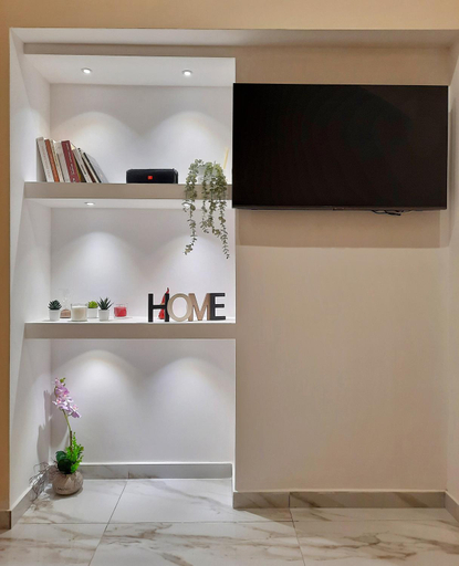 4, Re Ferdinando Apartment, Napoli