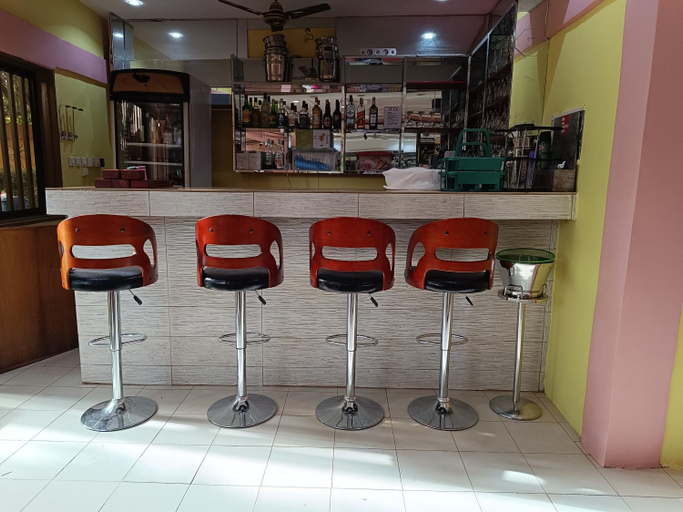 Food & Drinks, Sarada Hotel, Kadiogo