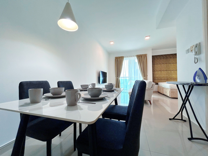 Dining Room 29