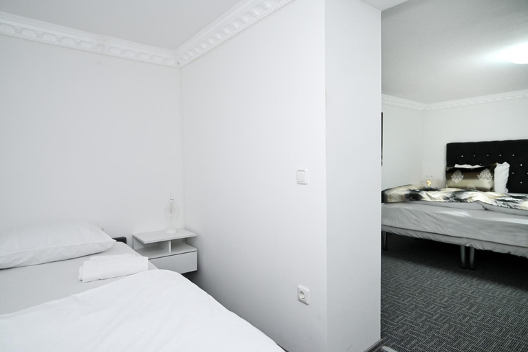 Others 5, Ferienwohnung & Aparts am Schloss Park, Essen