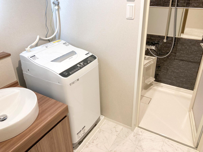 Bathroom 5