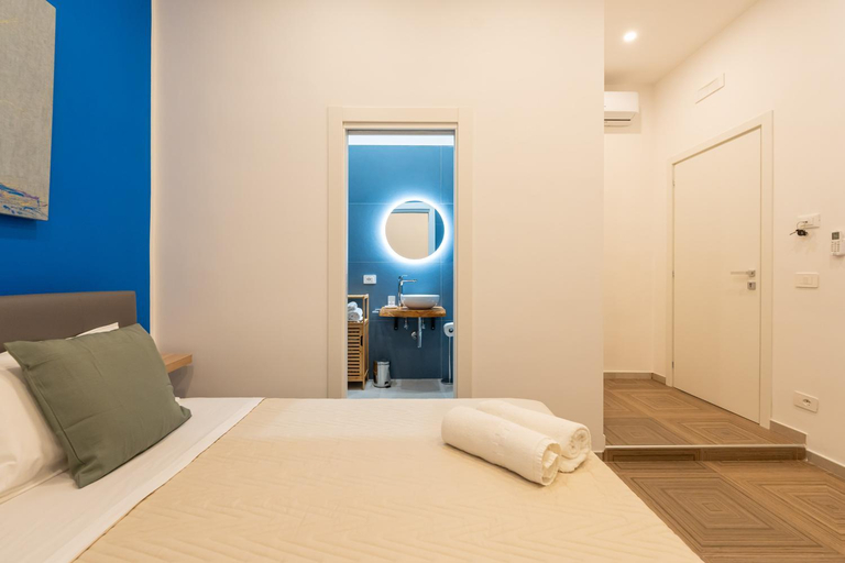 Others 3, R&D Scassacocchi apartments 15, Napoli
