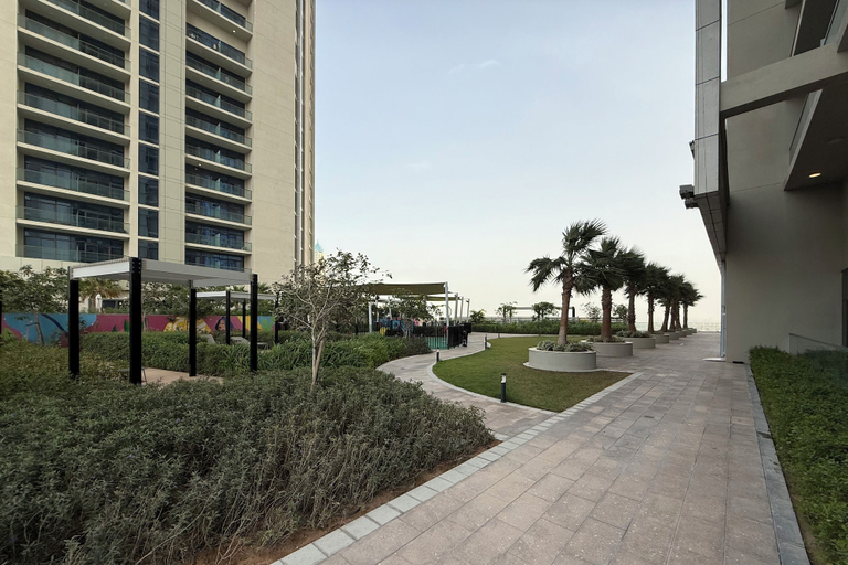 Exterior & Views 2, Cozy 2BR in Business Bay Aykon Tower, Dubai