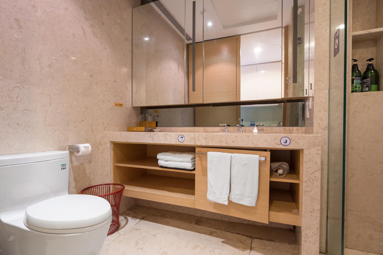 Bathroom 9
