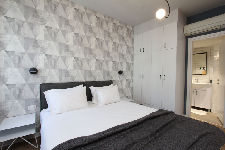 Bedroom 2, 1 BR Apt TLV TAU by Sea N' Rent