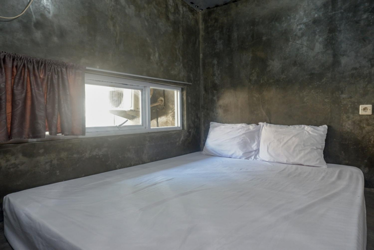 Bedroom 12