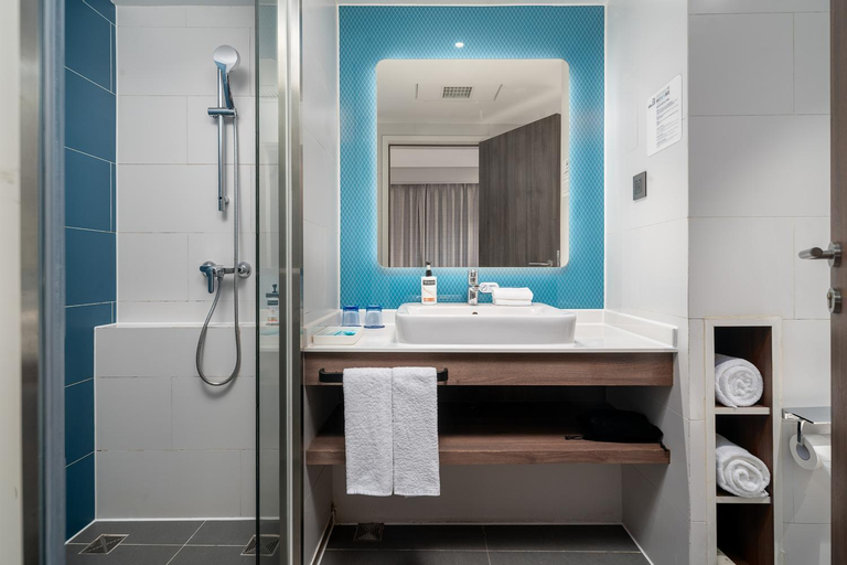Bathroom 8
