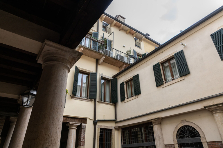 Exterior & Views 2, Luxurious Arena residence 80 meters from the Arena, Verona