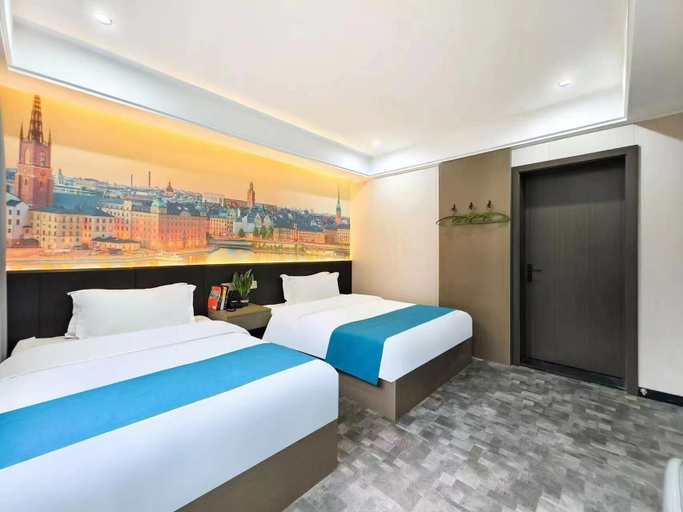 Bedroom 3, Panda Holiday Inn 2, Chengdu